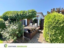 Terrasse Verkauft: Charmante Doppelhaush�lfte mit Garten in ruhiger Lage von Kiel-Ellerbek