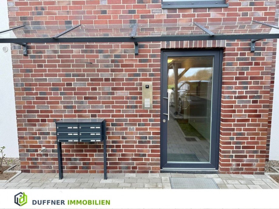 Hauseingang Dachgeschosswohnung Probsteierhagen