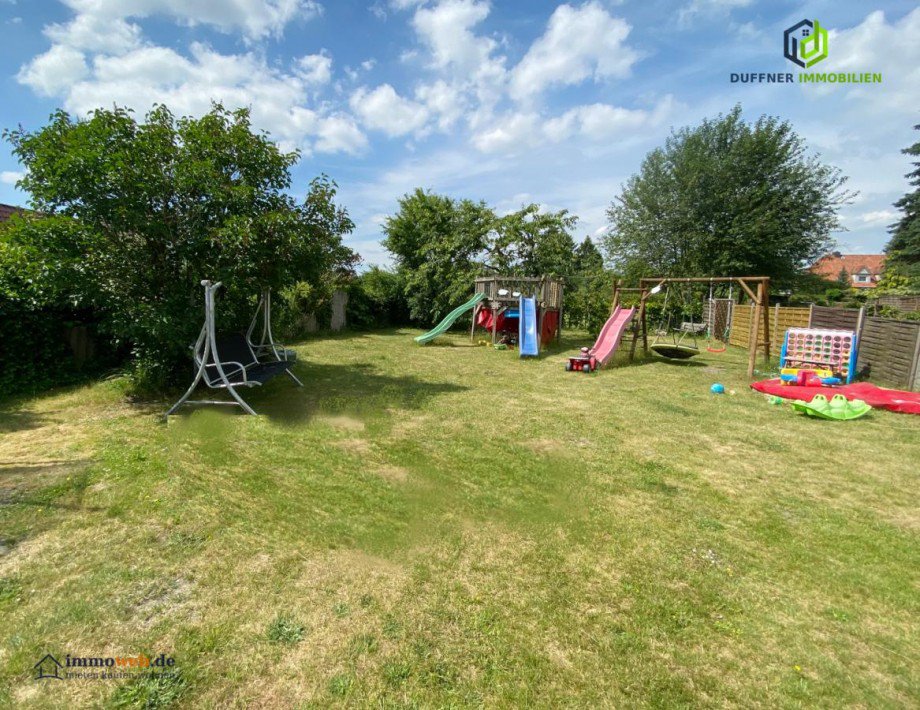 Bild... Zweifamilienhaus Neum�nster