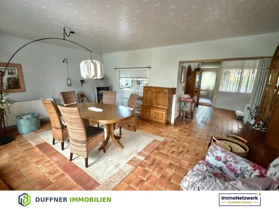 EG Wohn-Esszimmer Einfamilienhaus Kiel