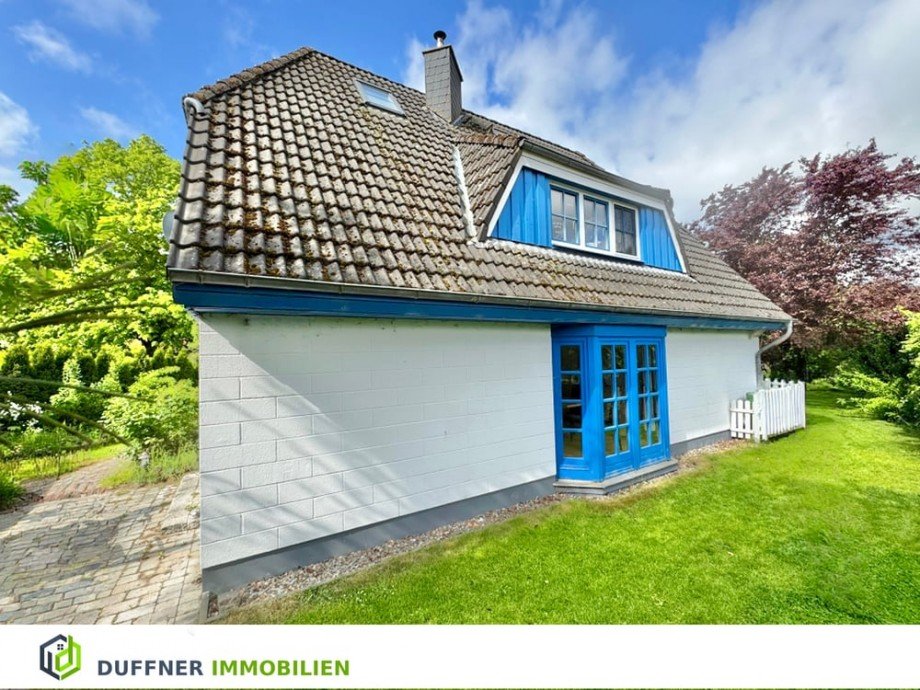MD Seitenansicht Einfamilienhaus Stockelsdorf