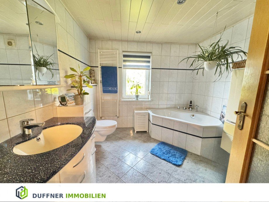 Bad OG Einfamilienhaus Bad Schmiedeberg