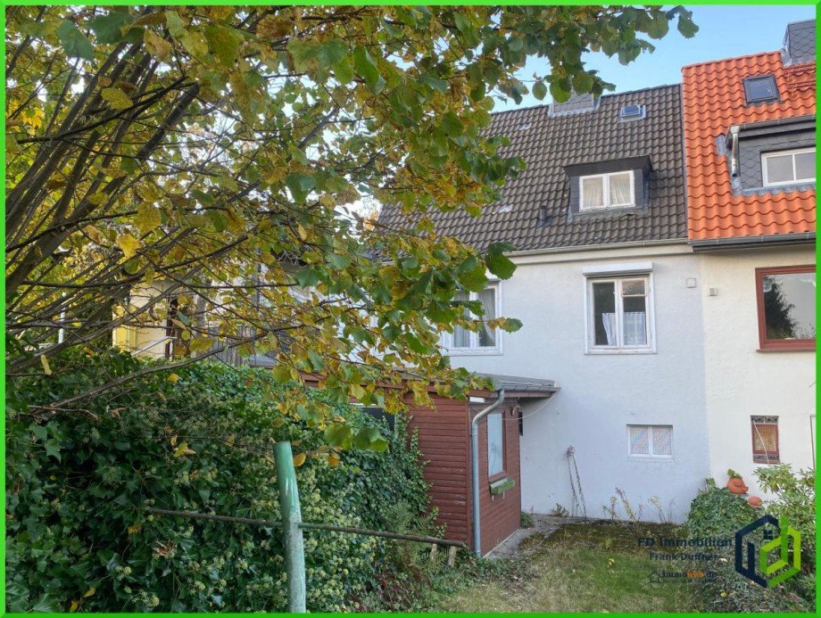 Haus-R�ckseite Doppelhaush�lfte Kiel