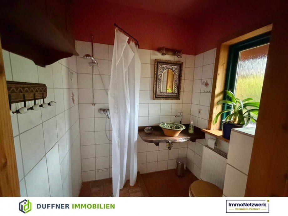 G�ste WC mit Dusche Einfamilienhaus Wensin