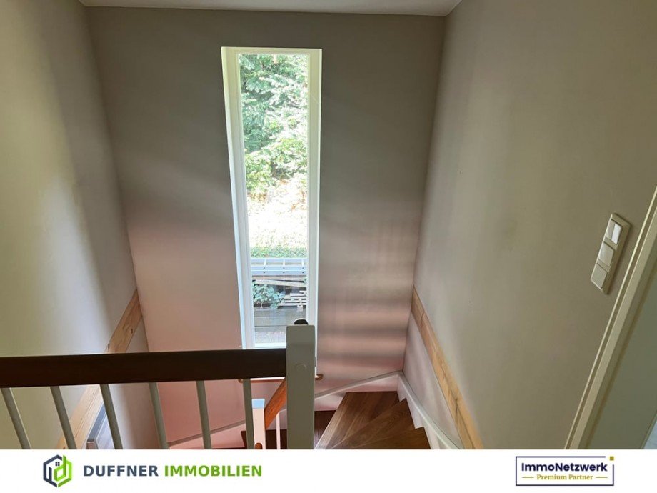 Treppe Einfamilienhaus Rosengarten