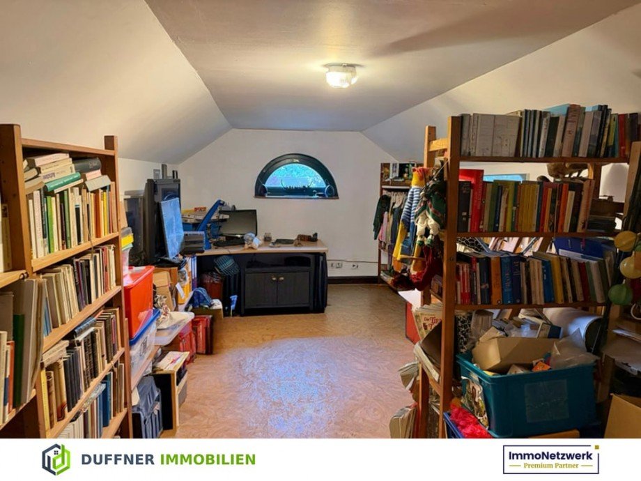 Dachboden 1 Einfamilienhaus Wensin