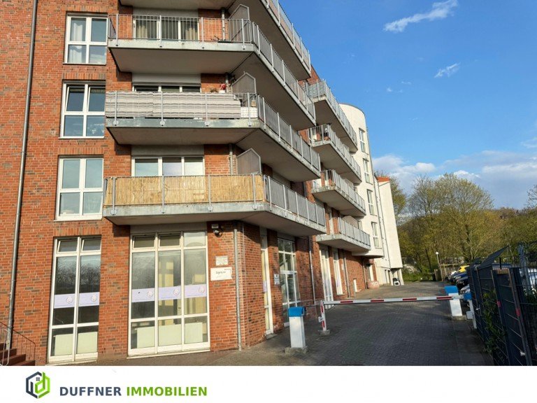 Hausansicht Kiel / Gaarden-S�d und Kronsburg Etagenwohnung Verkauft 1 Zimmerwohnung mit Balkon und Garagenplatz in zentrale Lage von Kiel