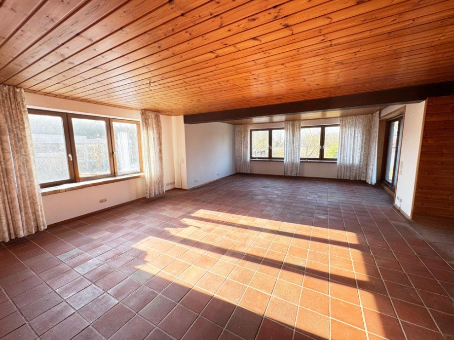  Wohn- / Gesch�ftshaus Probsteierhagen