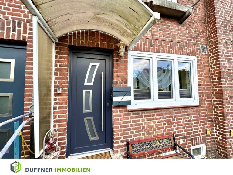 Eingang Kiel Einfamilienhaus Top-Renoviertes Reihenhaus in Kiel-Elmschenhagen