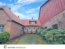 Eingang VERKAUFT Resthof auf 7000 qm mit sehr gro�er Scheune und Entwicklungspotenzial in Thaden