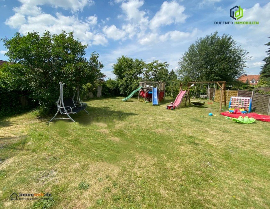 Bild... Zweifamilienhaus Neum�nster