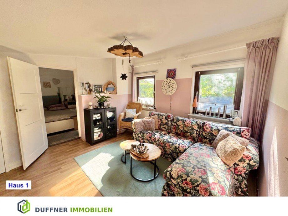 Haus 1 Wohnzimmer Einfamilienhaus Krummwisch