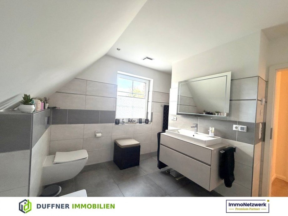 Bad DG Einfamilienhaus Achterwehr