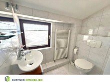 WC im DG Verkauft: Charmante Doppelhaush�lfte mit Garten in ruhiger Lage von Kiel-Ellerbek